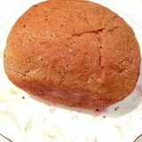 ヘルシーで美味しい！きな粉と黒ゴマのパン！！